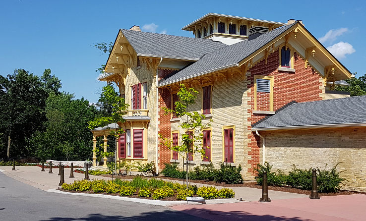 Wander around a historic house  Trip Packages