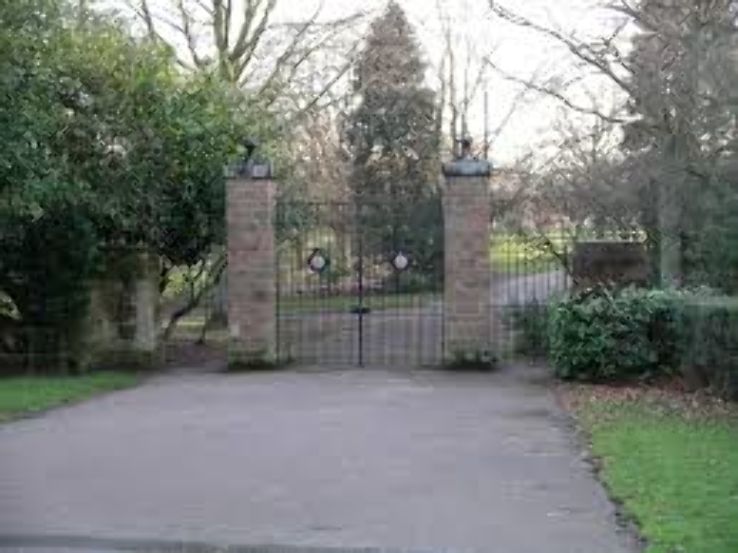 War Memorial Park, Coventry  Trip Packages