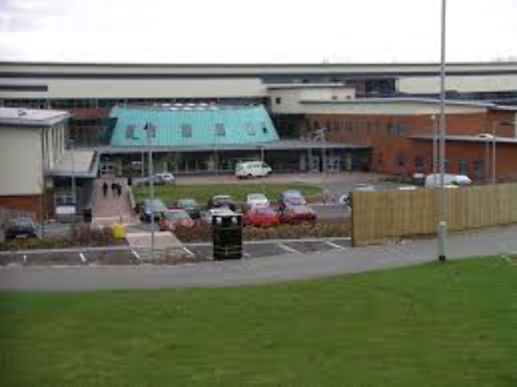 Caludon Castle Trip Packages