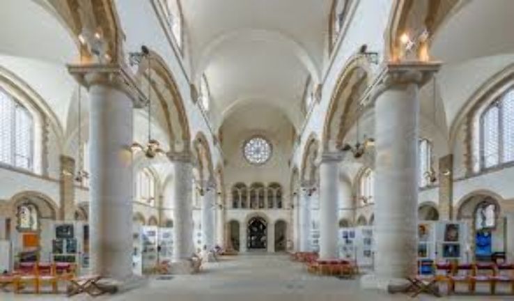 Portsmouth Cathedral  Trip Packages