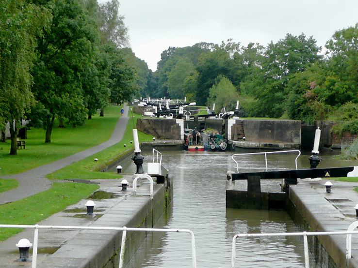 Hatton Locks Trip Packages