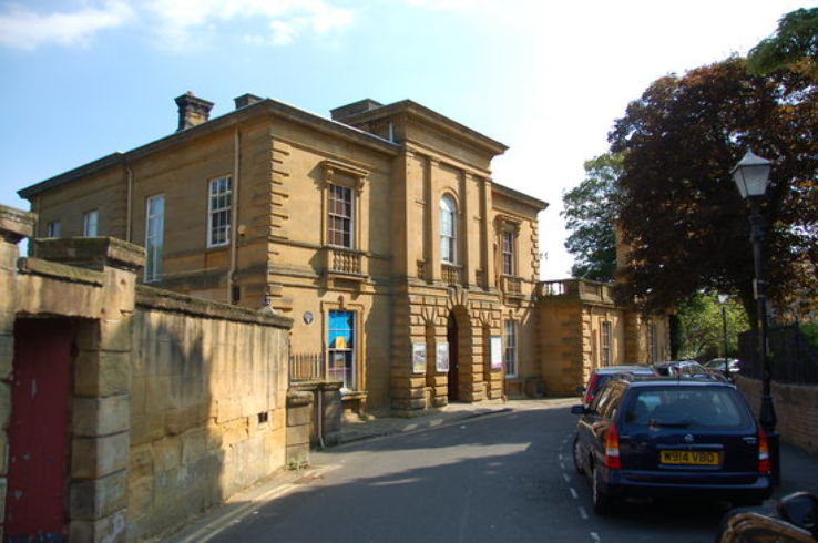 Scarborough Art Gallery Trip Packages