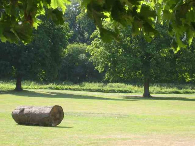 Cassiobury Park Trip Packages