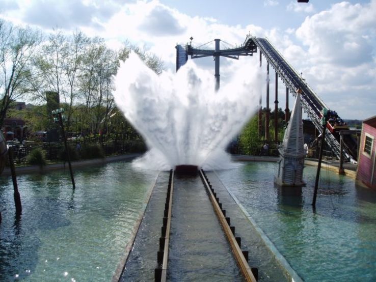 Thorpe Park Trip Packages