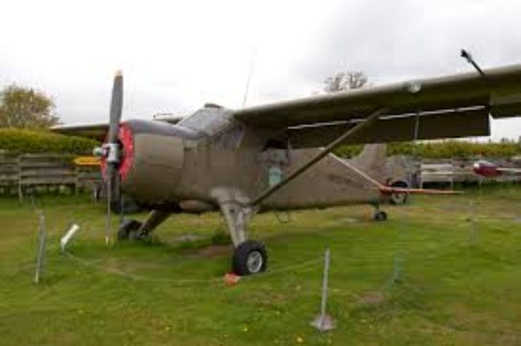 de Havilland Aircraft Museum Trip Packages