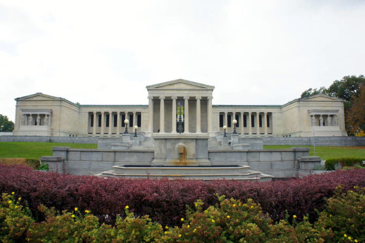 Albright Knox Art Gallery Trip Packages