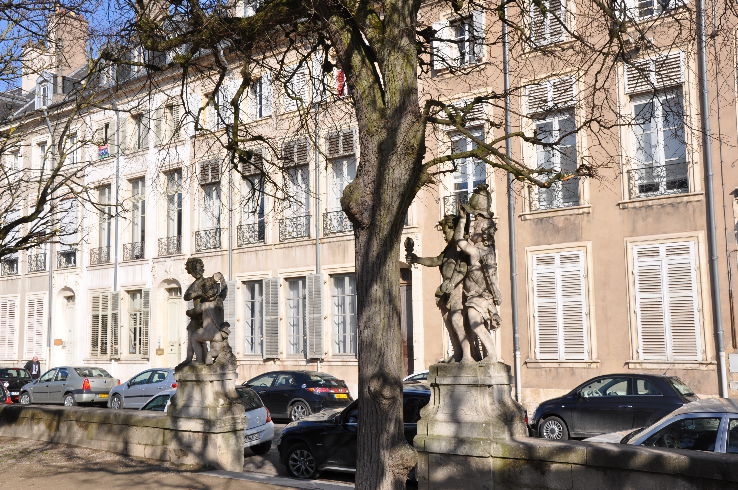 Place de la Carriere Trip Packages