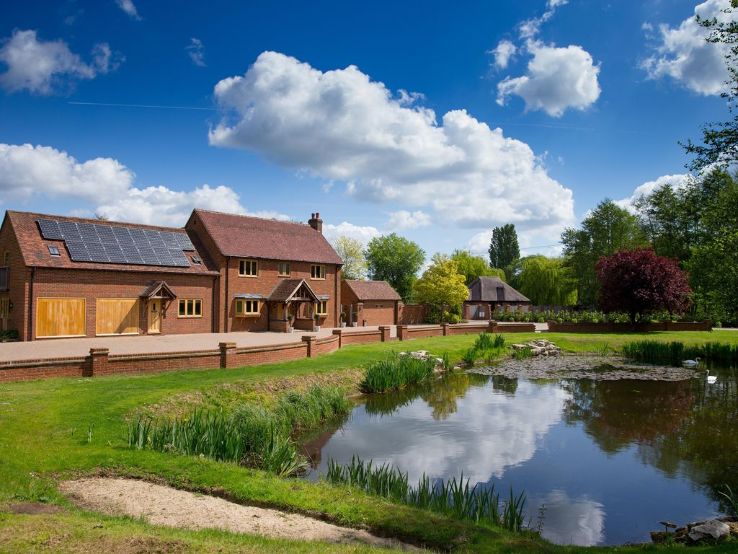 Tewinbury Trip Packages