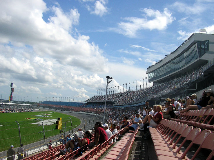 Daytona 500 International Speedway  Trip Packages