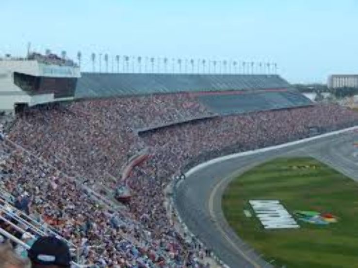 Daytona 500 International Speedway  Trip Packages