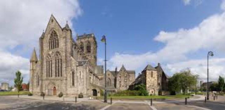 Paisley Abbey Trip Packages