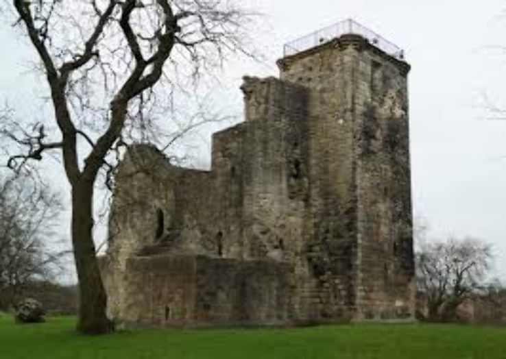 Crookston Castle Trip Packages