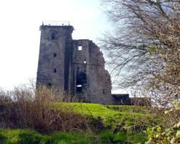 Crookston Castle Trip Packages