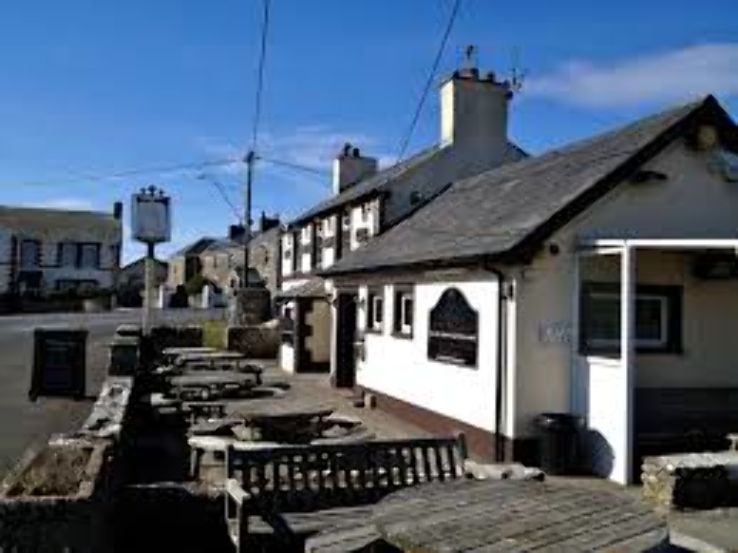 Three Horseshoes Trip Packages