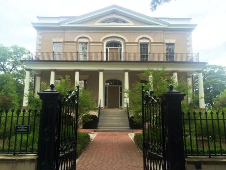 Hampton-Preston Mansion and Gardens, Columbia, SC  Trip Packages