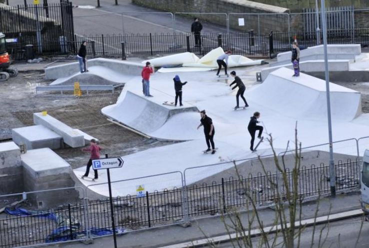 Bolton Skatepark Trip Packages