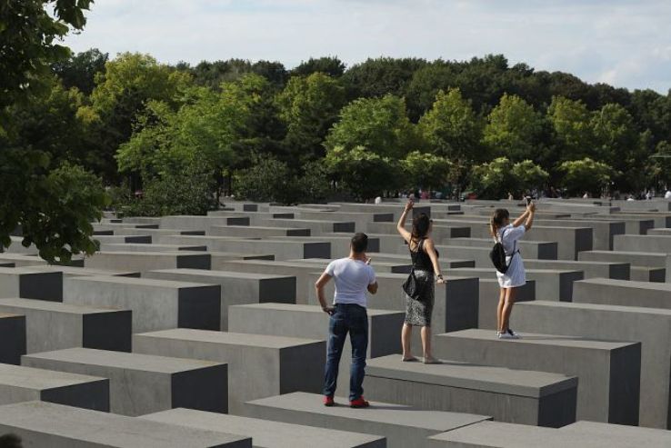 Pay your respects at the Holocaust Memorial Trip Packages
