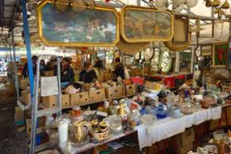 Rummage around a flea market Trip Packages