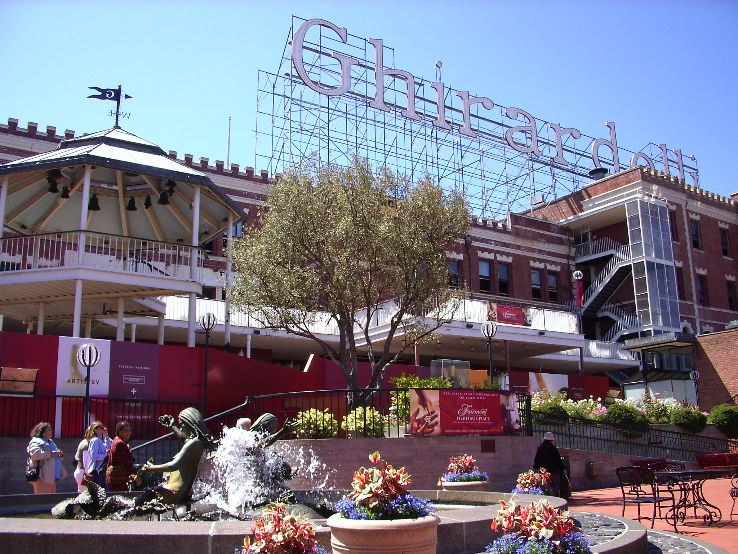 Ghirardelli Square  Trip Packages