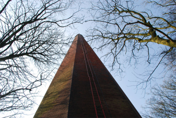 Barrow Bridge Chimney Trip Packages