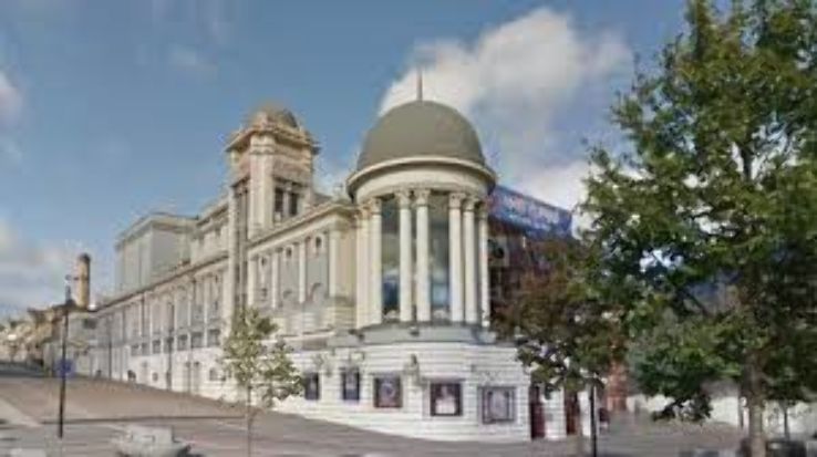 Bradford Alhambra Trip Packages