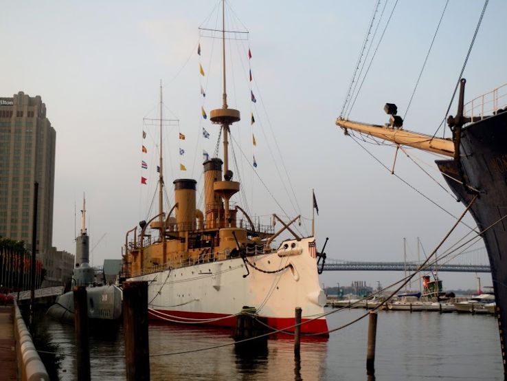 Independence Seaport Museum Trip Packages