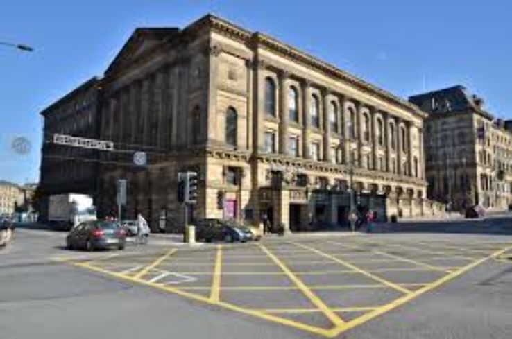 St Georges Hall Trip Packages