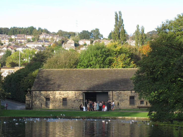 East Riddlesden Hall Trip Packages