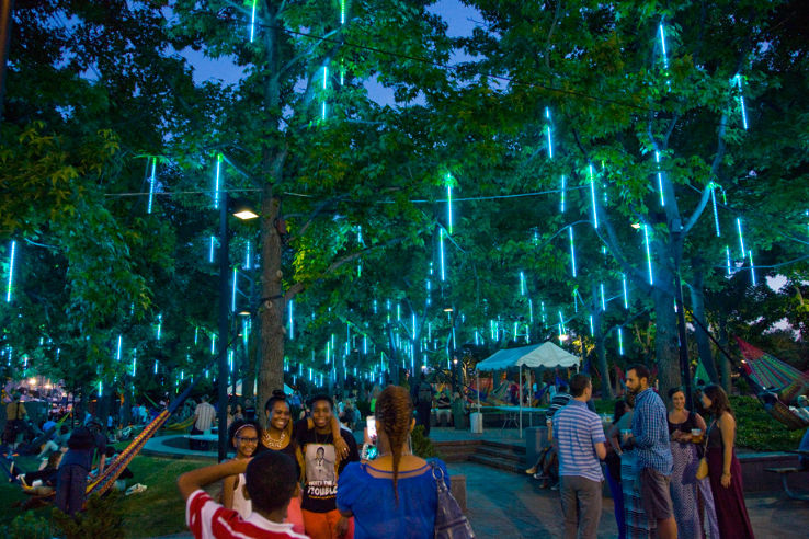 Spruce Street Harbor Park Trip Packages