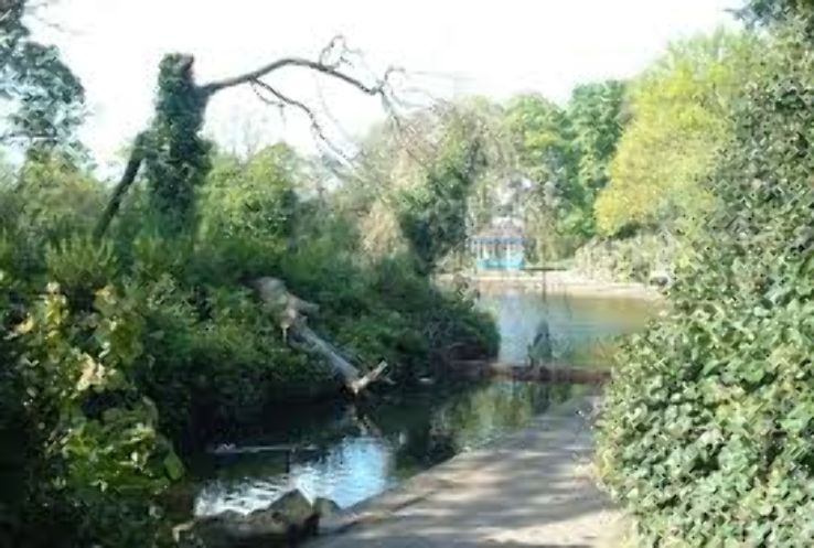 Crow Nest Park Trip Packages