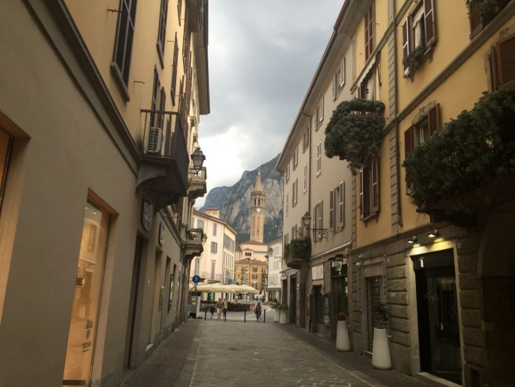 Four Fools Winery Trip Packages