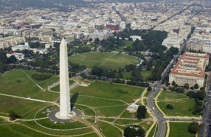Washington Monument Trip Packages
