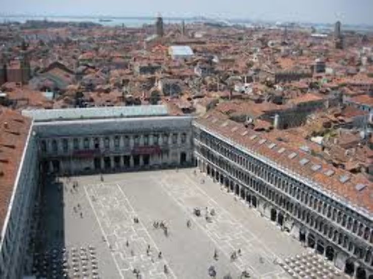 St. Marks Square Trip Packages