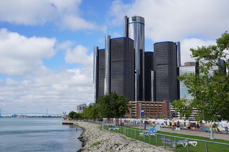 Renaissance Center Trip Packages
