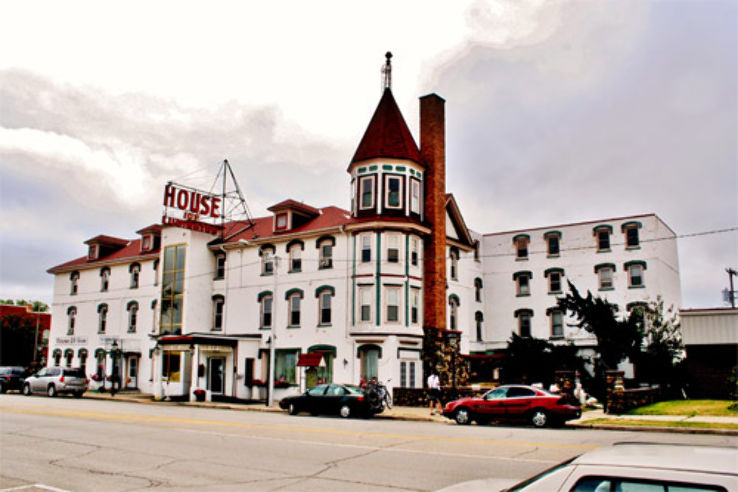 Escanaba Trip Packages