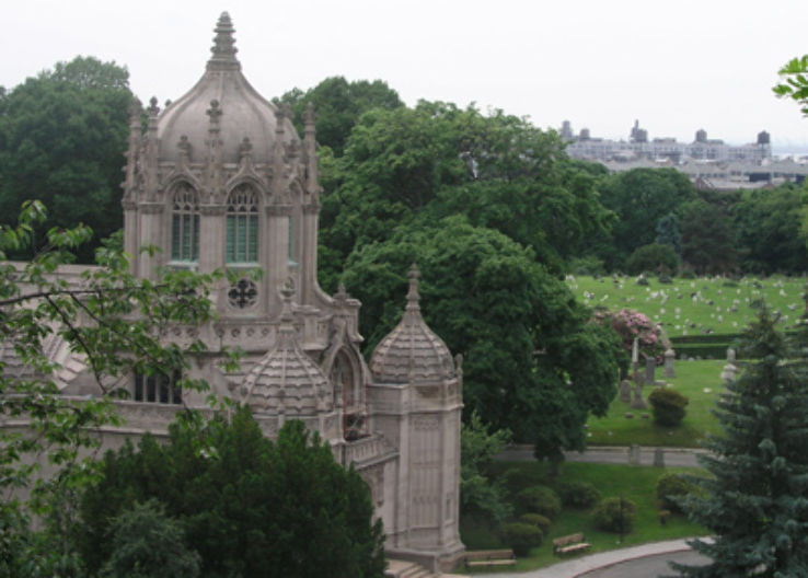 Green-Wood Cemetery Trip Packages