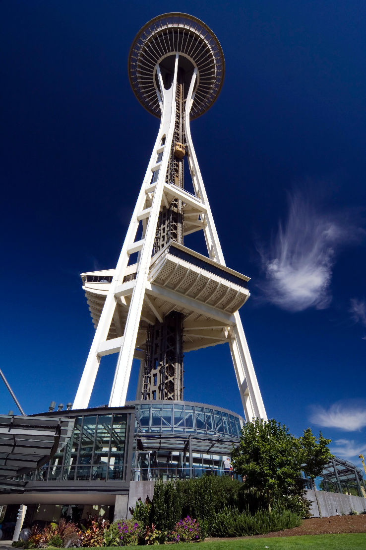 Space Needle  Trip Packages