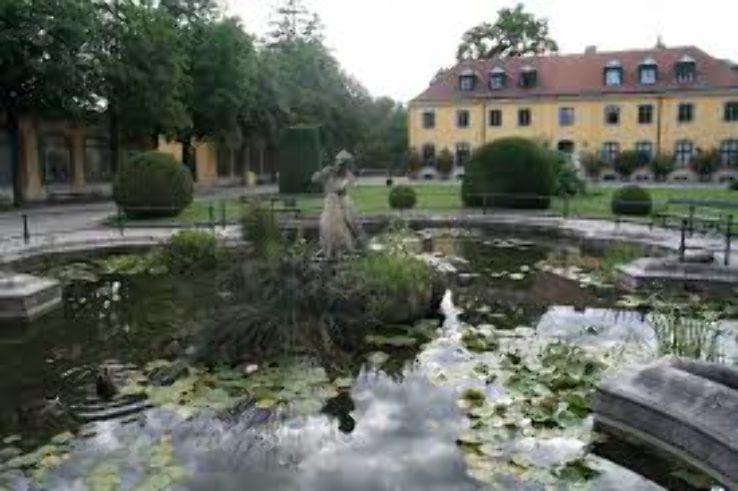 Vienna Zoo- Tiergarten Schonbrunn Trip Packages
