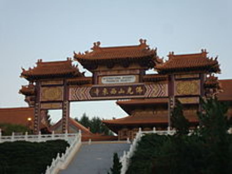 Hsi Lai Temple Trip Packages