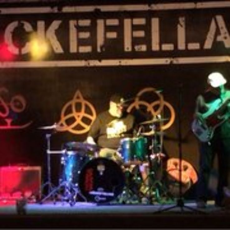 The Best Local Bands at Rockefellas at the Live Oak Inn Trip Packages