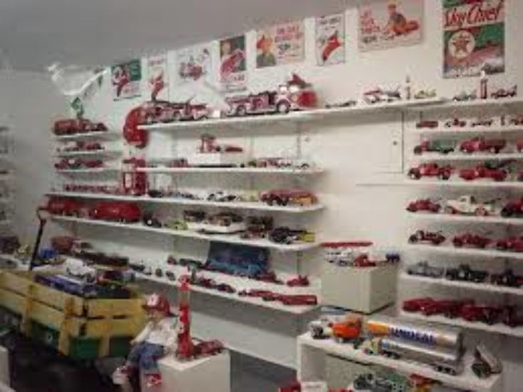 Antique Toy and Firehouse Museum Trip Packages