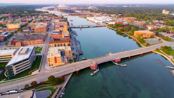 Bay Citys Downtown Trip Packages