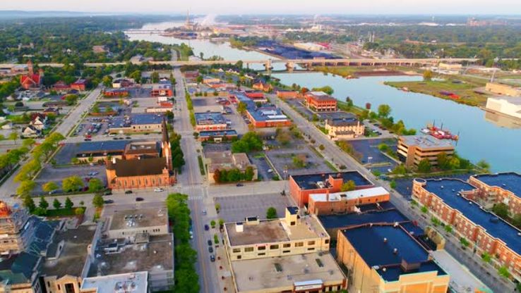 Bay Citys Downtown Trip Packages