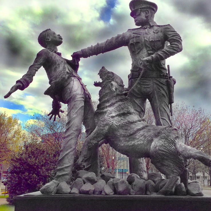 Kelly Ingram Park in usa Trip Packages