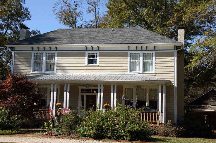 Eagle Tavern Trip Packages