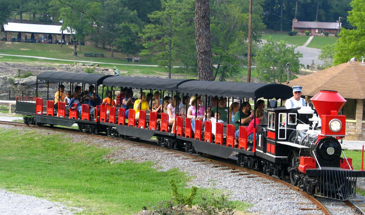 Noccalula Falls Park Trip Packages