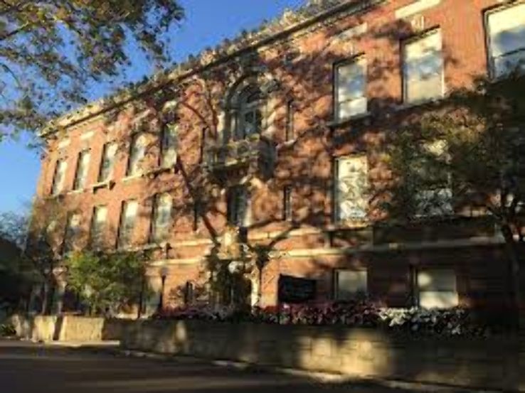 Mobile Carnival Museum Trip Packages