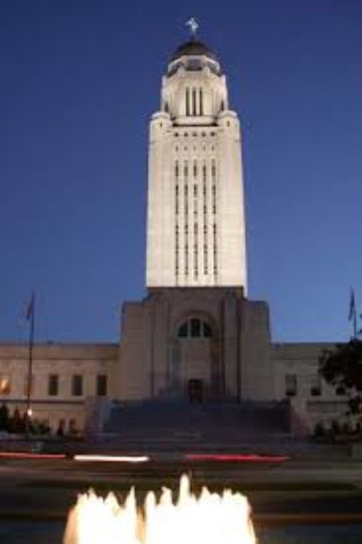 The Nebraska State Capitol Trip Packages