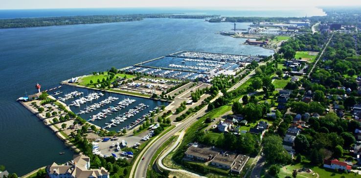 Lake Erie in usa Trip Packages