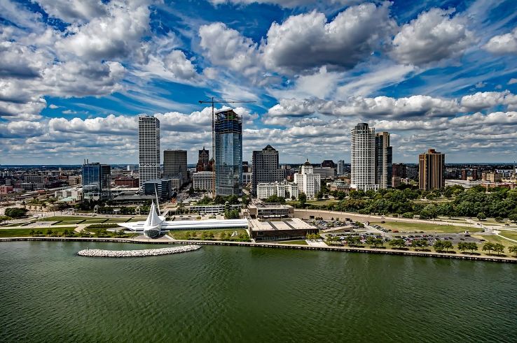 Milwaukee Lovely Lakefront  Trip Packages